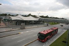 transmilenio_calle_portal_americas_03198.jpg