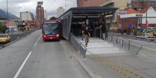 aproximacion_de_bus_a_estacion_2.jpg