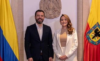 Mar&iacute;a Fernanda Ortiz Carrascal-gerente General de TRANSMILENIO anuncio-m&oacute;vil