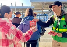 informaci&oacute;n-a-mujeres-pita-y-avisa-en-los-portales