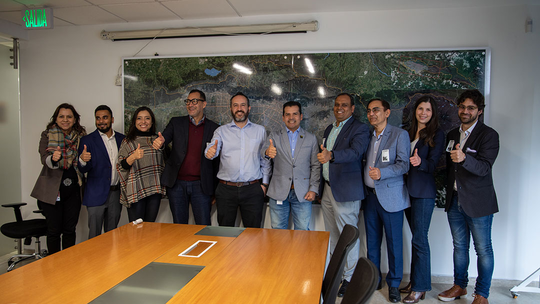 TRANSMILENIO S.A. recibió la visita de varios países de Centroamérica invitados por el Banco Interamericano de Desarrollo (BID), siete alcaldes de Brasil y una delegación de India del Instituto de Recursos Mundiales TRANSMILENIO S.A. recibió la visita de varios países de Centroamérica invitados por el Banco Interamericano de Desarrollo (BID), siete alcaldes de Brasil y una delegación de India del Instituto de Recursos Mundiales