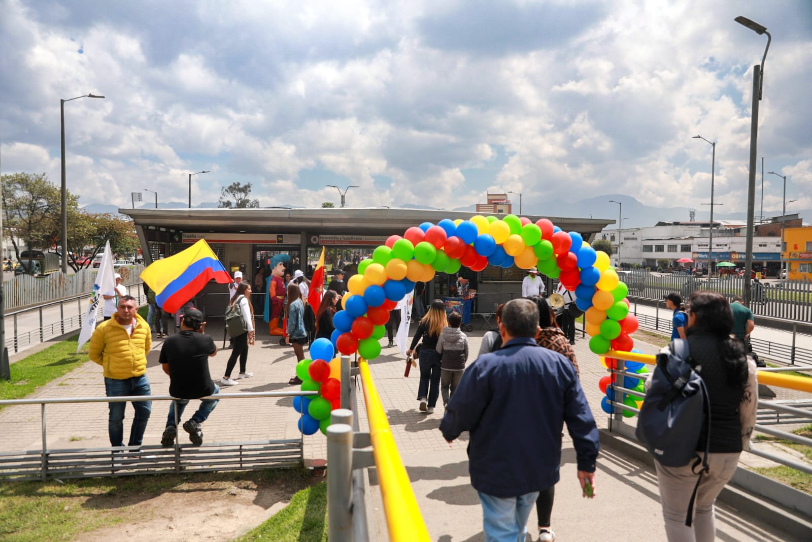 Plaza Central 3 Plaza Central 3