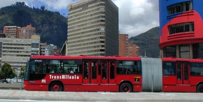 TRANSMILENIO NORMALIZA SU HORARIO DE SERVICIO 