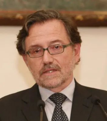 CARLOS GARC&Iacute;A BOTERO, GERENTE GENERAL DE TRANSMILENIO S.A. 