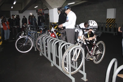 PRIMERA JORNADA GRATUITA DE MANTENIMIENTO DE BICICLETAS EN TRANSMILENIO  