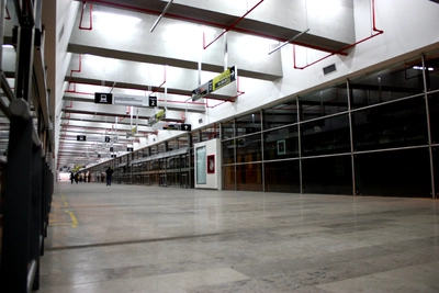 Cambios de paradas en la estación Carrera 77