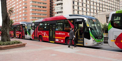 LLEGAN BUSES H&Iacute;BRIDOS A LA S&Eacute;PTIMA E INICA OPERACI&Oacute;N SERVICIO EXPRESO DE SUBA