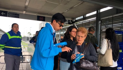 Hoy se activa pedagog&iacute;a a usuarios en TransMilenio por visita del papa
