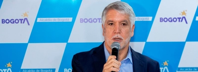 “Vamos a reglamentar acuerdo de ingreso de militares a TransMilenio, pero no va a ser folclórico”: Alcalde Enrique Peñalosa