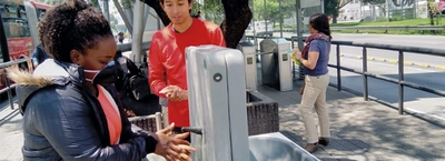 TransMilenio mantiene sus servicios y refuerza protección contra coronavirus