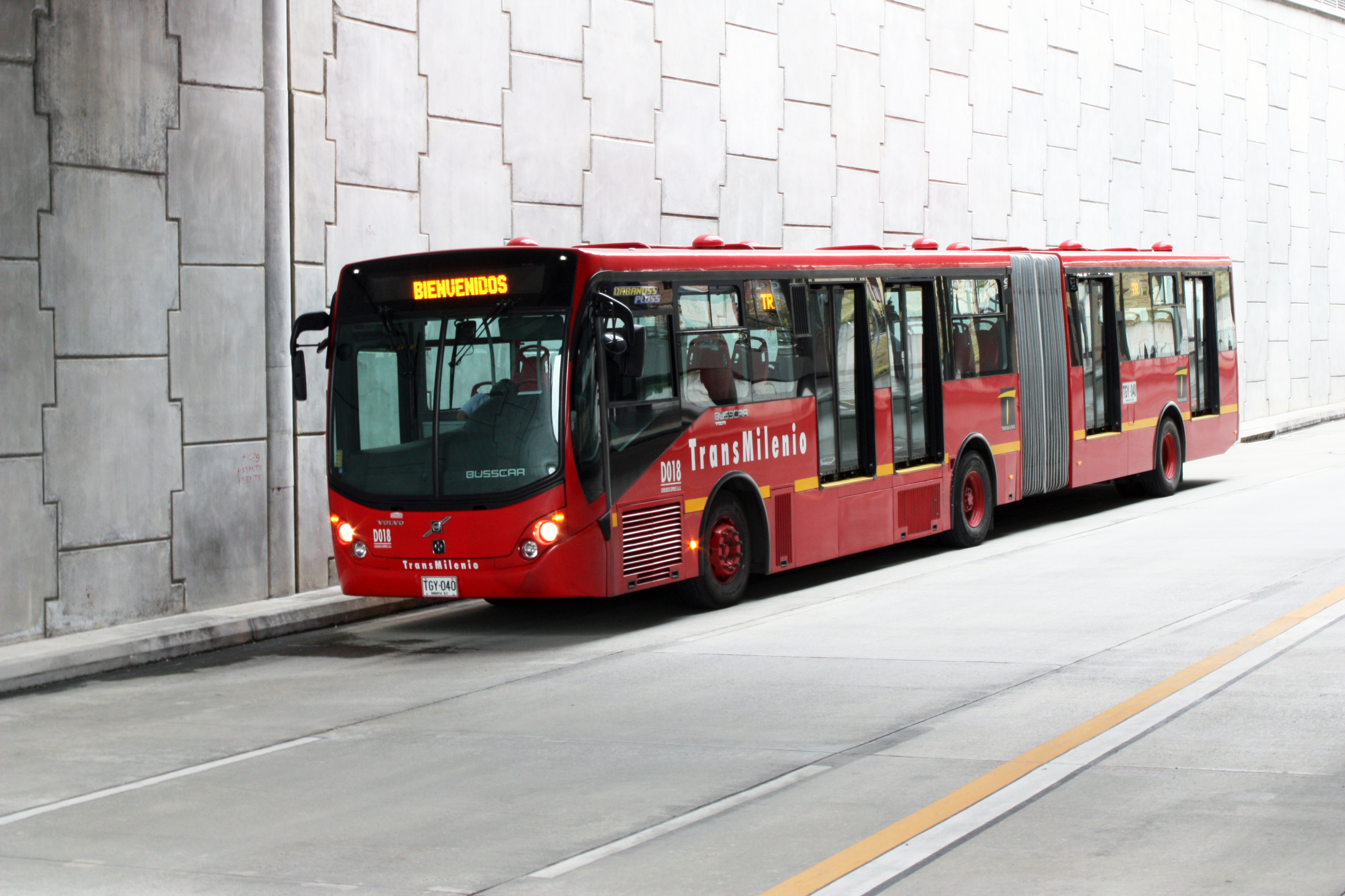 TRANSMILENTE 10 A&Ntilde;OS  EL REGISTRO DE UNA D&Eacute;CADA 