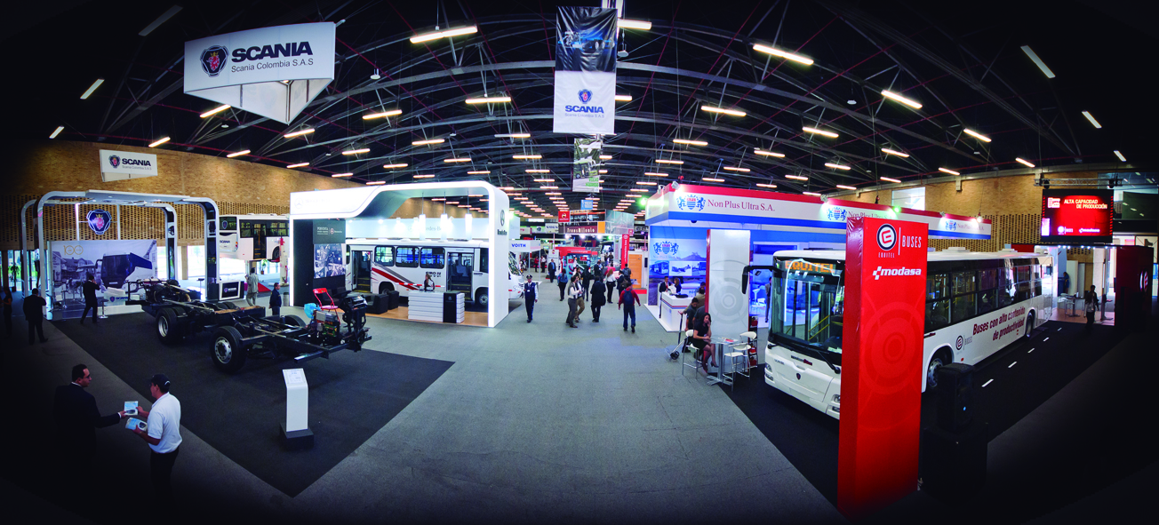 Movilidad y Transporte encendi&oacute; sus motores con expertos nacionales e internacionales