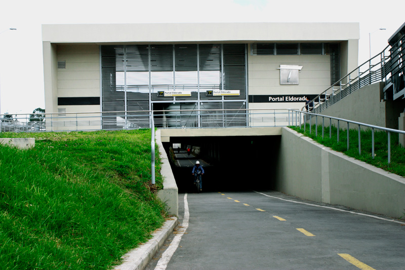 PORTAL ELDORADO AMPL&Iacute;A LA CAPACIDAD DE SU CICLOPARQUEADERO