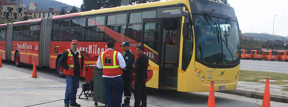 Gesti&oacute;n y control ambiental del sistema de movilidad en el Distrito Capital
