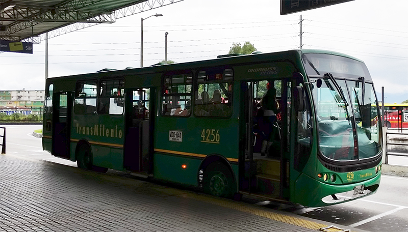 Servicio alimentador 10-3 Alb&aacute;n Carbonell presenta novedad