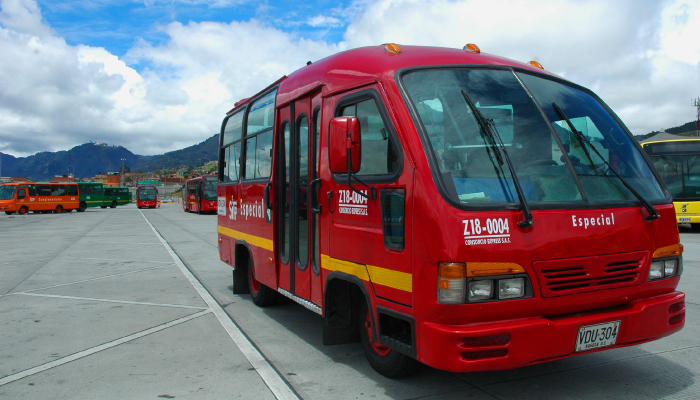 2 rutas especiales se fusionan temporalmente