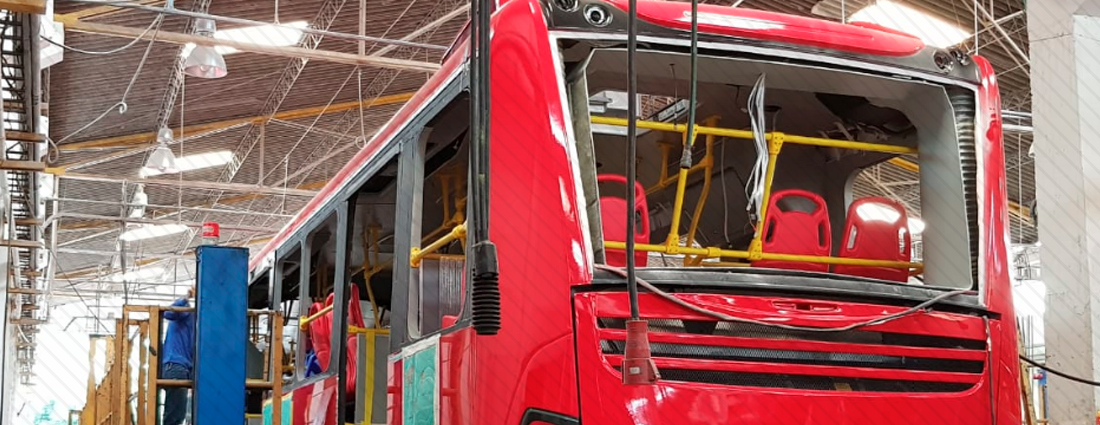 Bus de TransMilenio ensamblado en la planta de Pereira Bus de TransMilenio ensamblado en la planta de Pereira