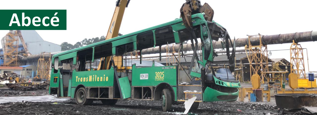 Abec&eacute; chatarrizaci&oacute;n o desintegraci&oacute;n de buses alimentadores de la Fase II